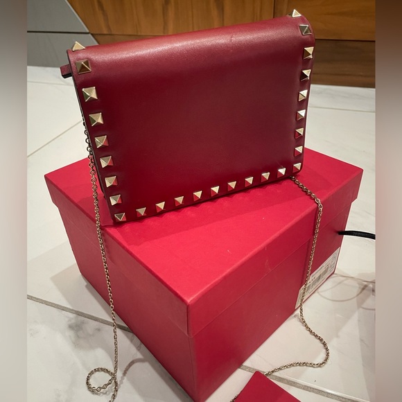 Valentino Rockstud Crossbody Bag - Red - With box and Pouch - Picture 6 of 16
